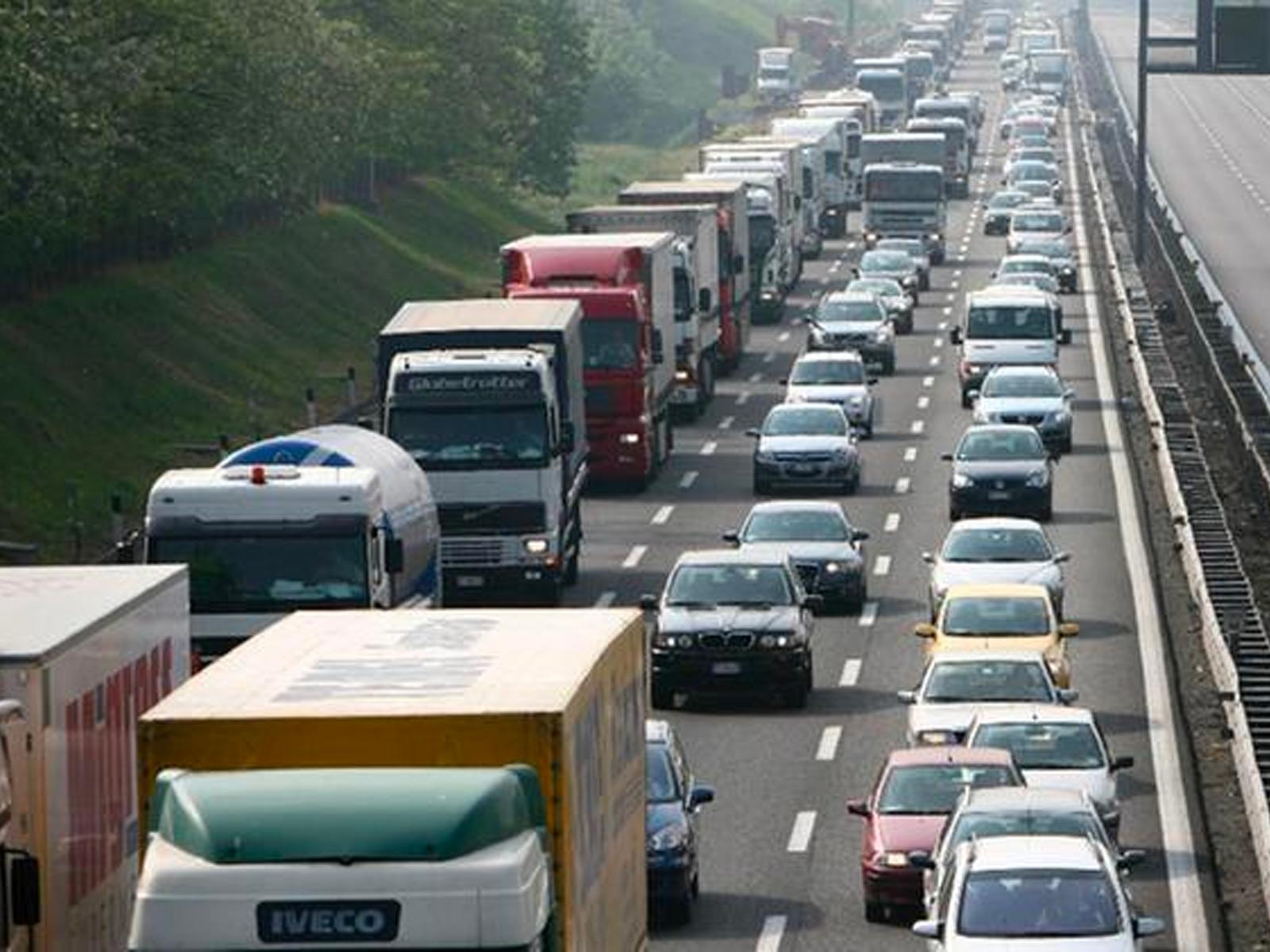 DIVIETI CIRCOLAZIONE AUSTRIA E  CHIUSURA PONTE LUEG